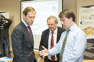 Д.В. Мантуров, А.И. Боровков, О.И. Клявин (слева направо) Д.В. Мантуров, А.И. Боровков, О.И. Клявин (слева направо)