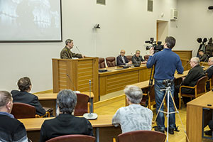 Вячеслав Георгиевич Довгань проводит семинар в СПбГПУ