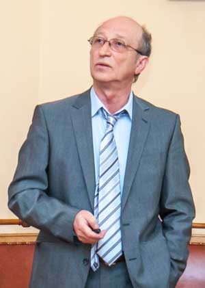 Директор НИИ нанобиотехнологий М.А. Ходорковский