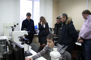Лаборатория Металлургическая экспертиза, проф. А.А. Казаков демонстрирует разработки