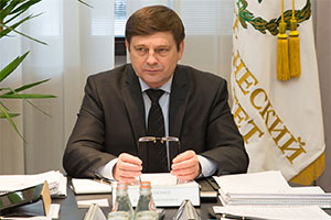 Руководитель Федерального космического агентства (Роскосмос) О.Н. Остапенко