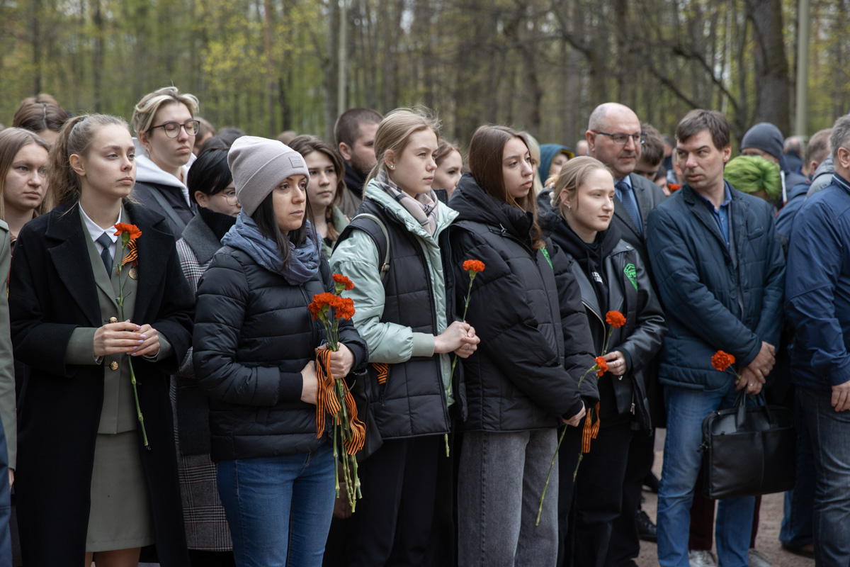 В мероприятии участвовали жители блокадного Ленинграда, ветераны Политеха, сотрудники, студенты, а также гости нашего вуза 