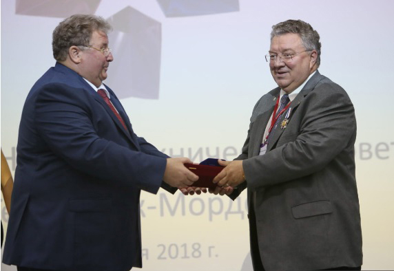 Ректора А.И. Рудского наградили Орденом Славы III степени Республики Мордовия 