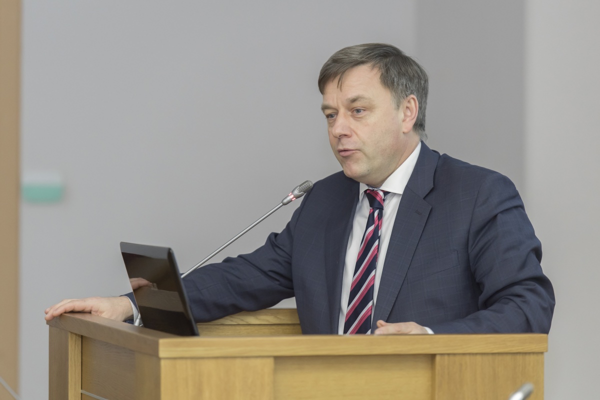 Г.М. Орлов отметил, что к 2021 году весь процесс лечения будет цифровизован 