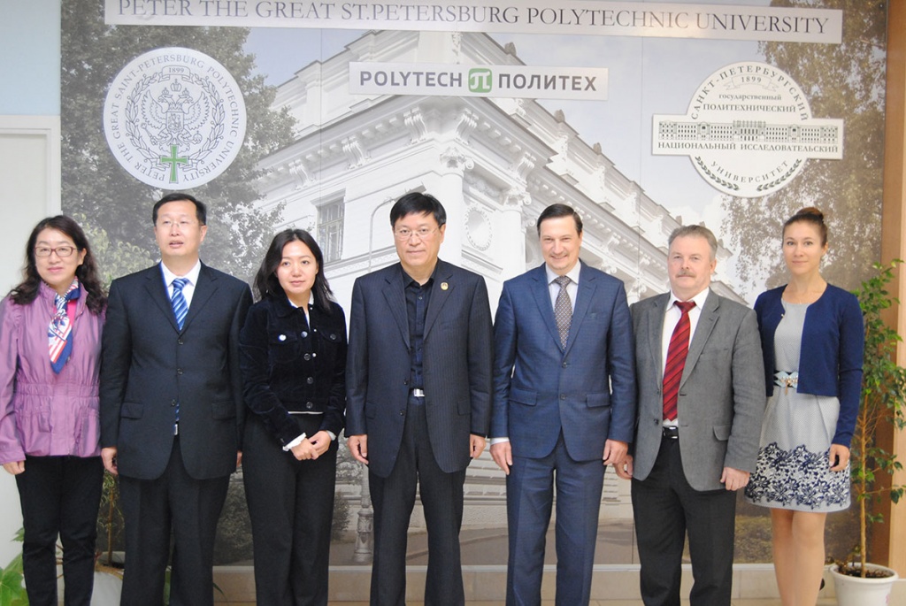Представители технопарков Китая посетили СПбПУ