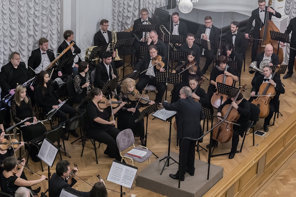 Губернаторский оркестр Санкт-Петербурга открыл 13-й концертный сезон в Белом зале