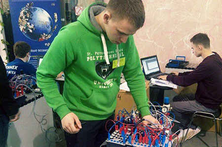 Студент СПбПУ принимает участие в открытом чемпионате Санкт-Петербурга по правилам Worldskills