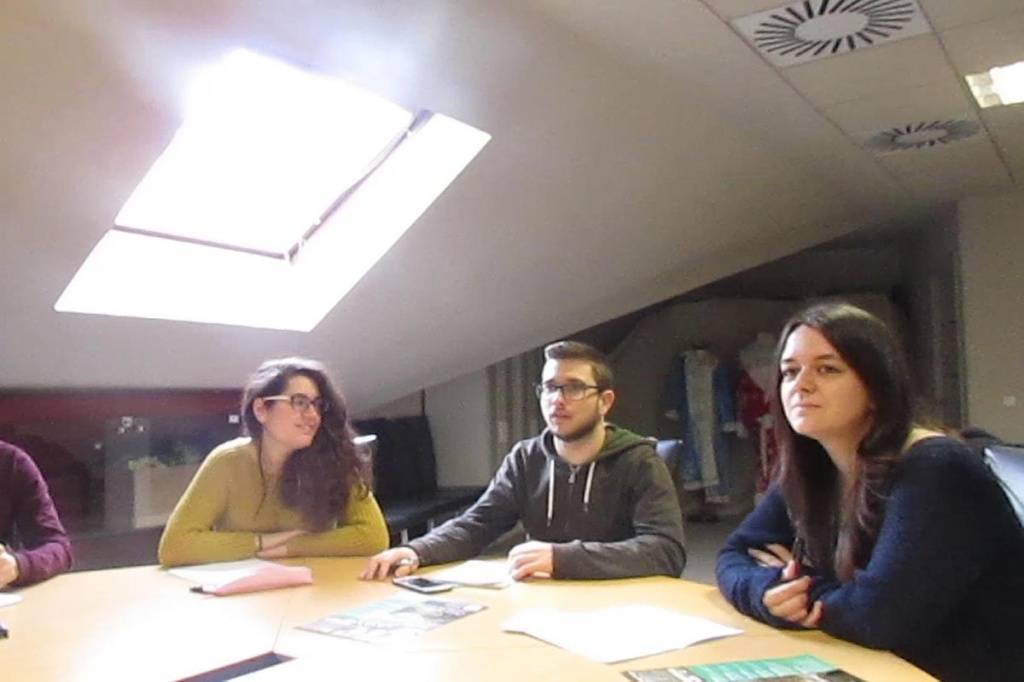 Студенты Автономного университета Мадрида и Мадридского университета имени Карлоса III во время занятий 