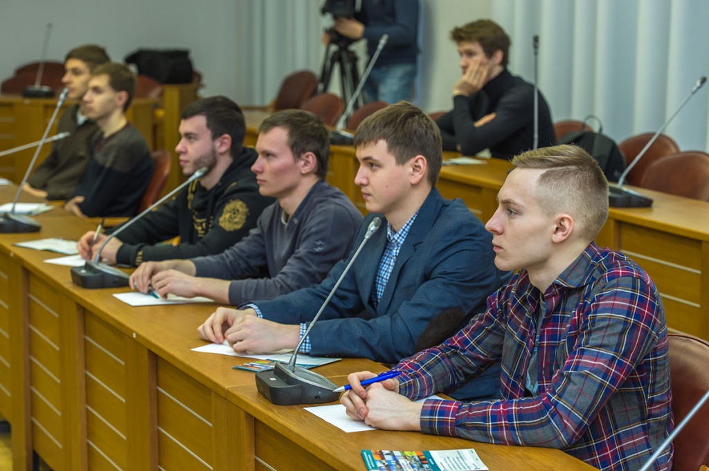 Участники Зимней школе для поступающих в магистратуру ИЭиТС Участники Зимней школе для поступающих в магистратуру ИЭиТС