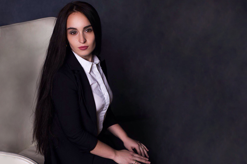 Студентка СПбПУ Юлина Нустарова Студентка СПбПУ Юлина Нустарова