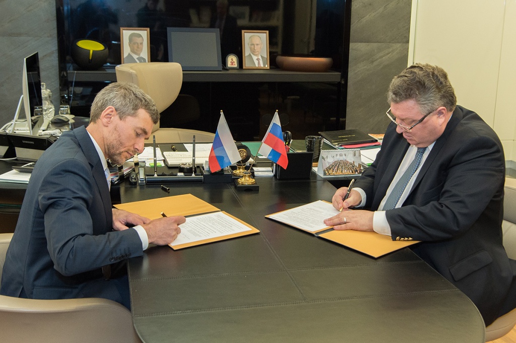 В завершение встречи было подписано соглашение о сотрудничестве СПбПУ и ВНИИМ им. Д.И. Менделеева