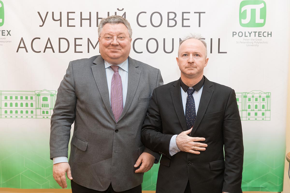 Аттестат о присвоении ученого звания доцента НИКОНОРОВУ Валентину Михайловичу Аттестат о присвоении ученого звания доцента НИКОНОРОВУ Валентину Михайловичу
