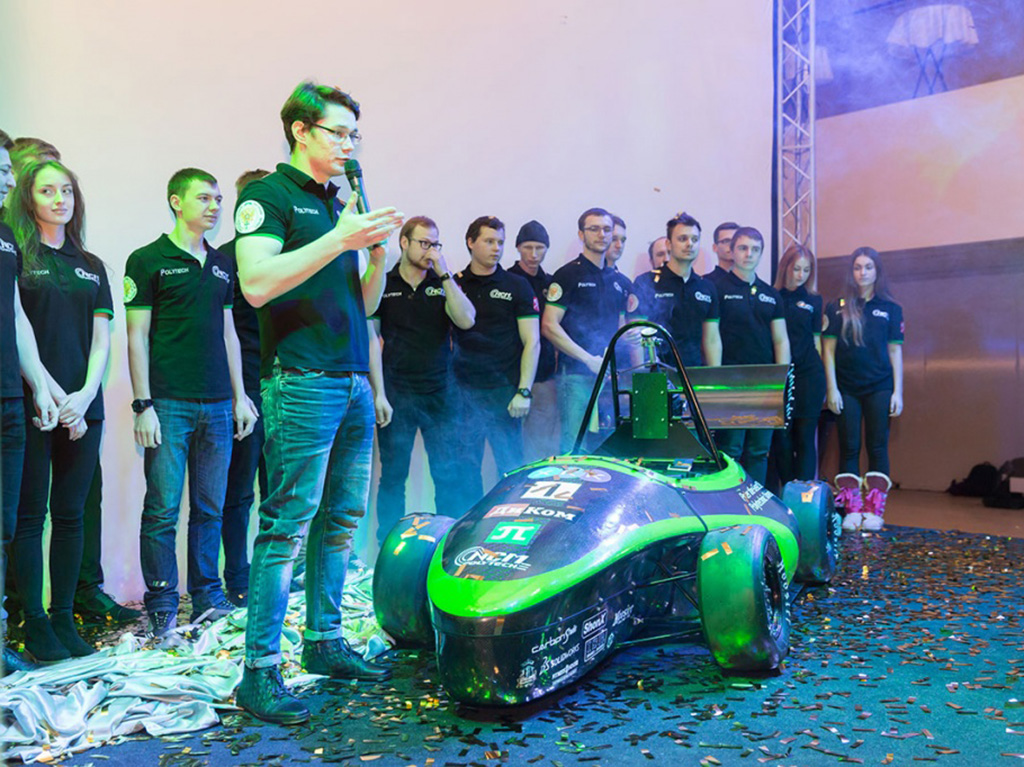Команда Formula Student создала первый на Северо-Западе студенческий гоночный болид Uno