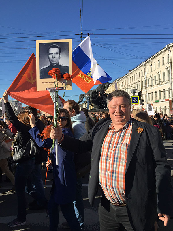 Ректор СПбПУ А.И. Рудской принял участие в акции Бессмертный полк Ректор СПбПУ А.И. Рудской принял участие в акции Бессмертный полк