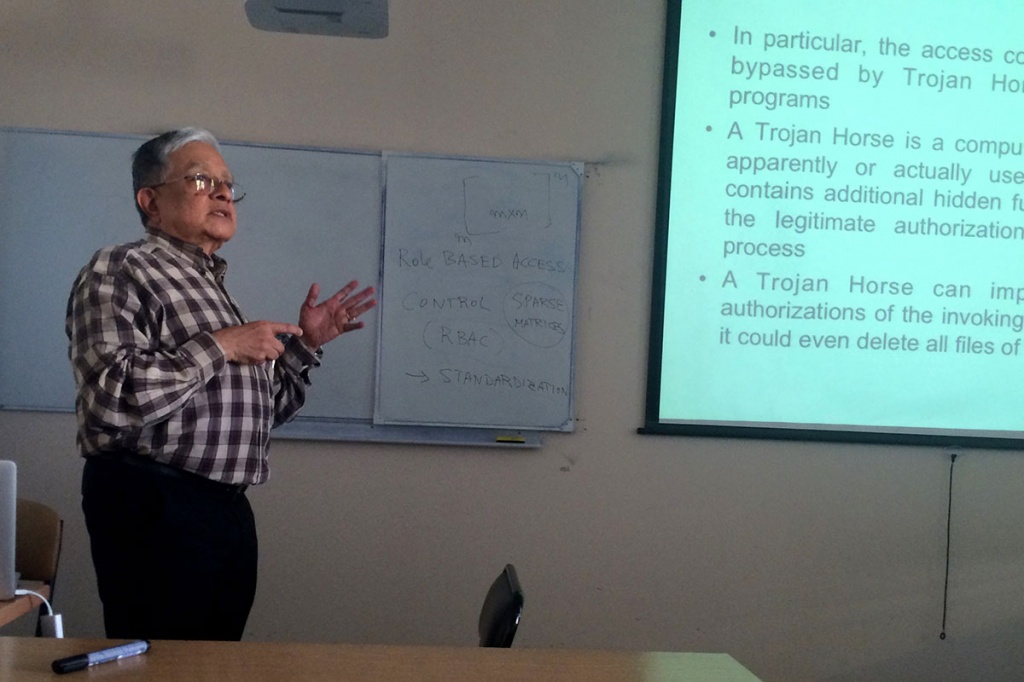 Профессор Индийского технологического института Шьямасундар Рудрапатна Каликоте прочитал серию лекций в СПбПУ