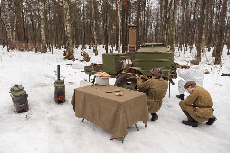 Члены Военно-исторического клуба Наш Политех реконструировали бой местного значения зимы 1943 года rodina7.jpg