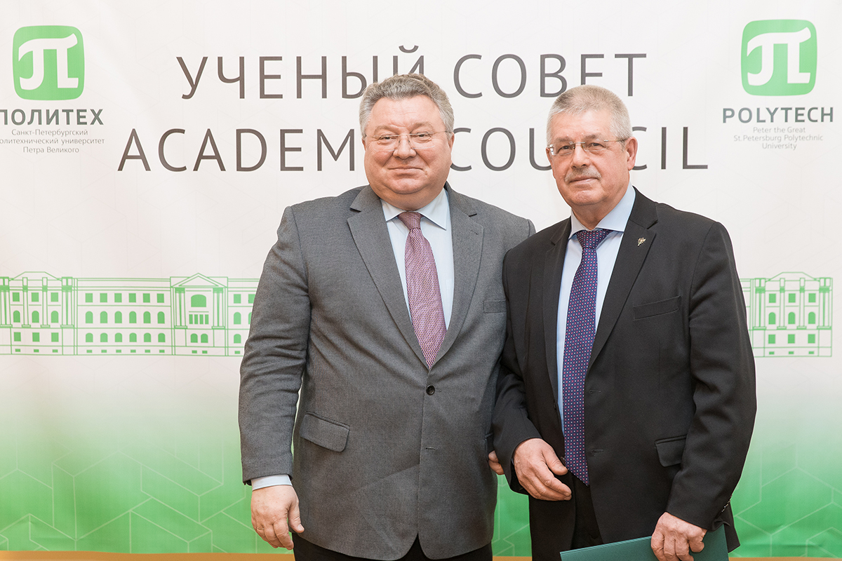 Благодарность ректора получил В.А. Соколовский Благодарность ректора получил В.А. Соколовский