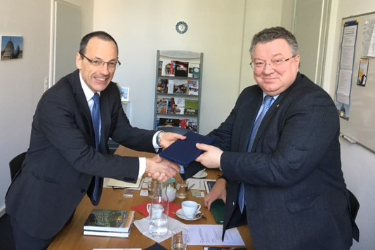  Во время встречи А.И. Рудской и президент ETH Лино Гуззелла подтверили готовность поддерживать научное и академическое партнерство