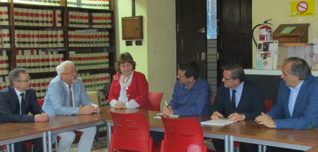  Рабочее заседание на факультете переводов Гранадского университета