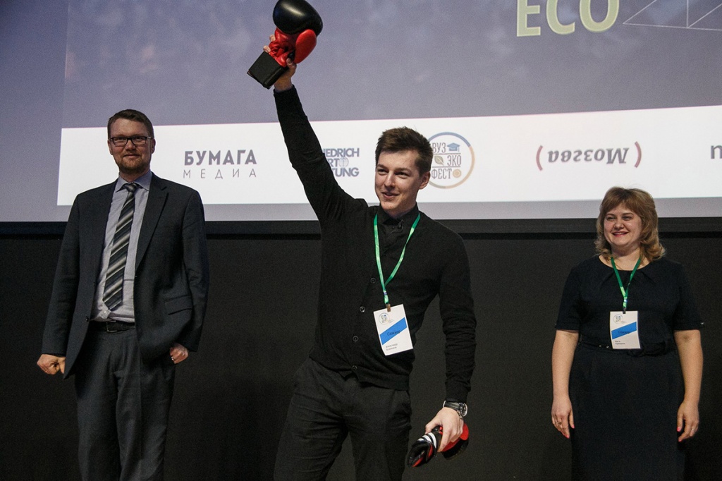  Студент Политеха Александр Козленок победил в межвузовском Science Slam Eco