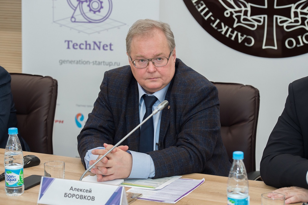 Главным спикером трека TechNet стал А.И. БОРОВКОВ, он выступил выступил с лекцией о развитии передовых производственных технологий и Фабрик будущего