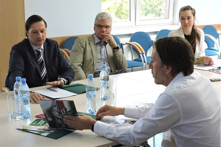 Переговоры о сотрудничестве Переговоры о сотрудничестве