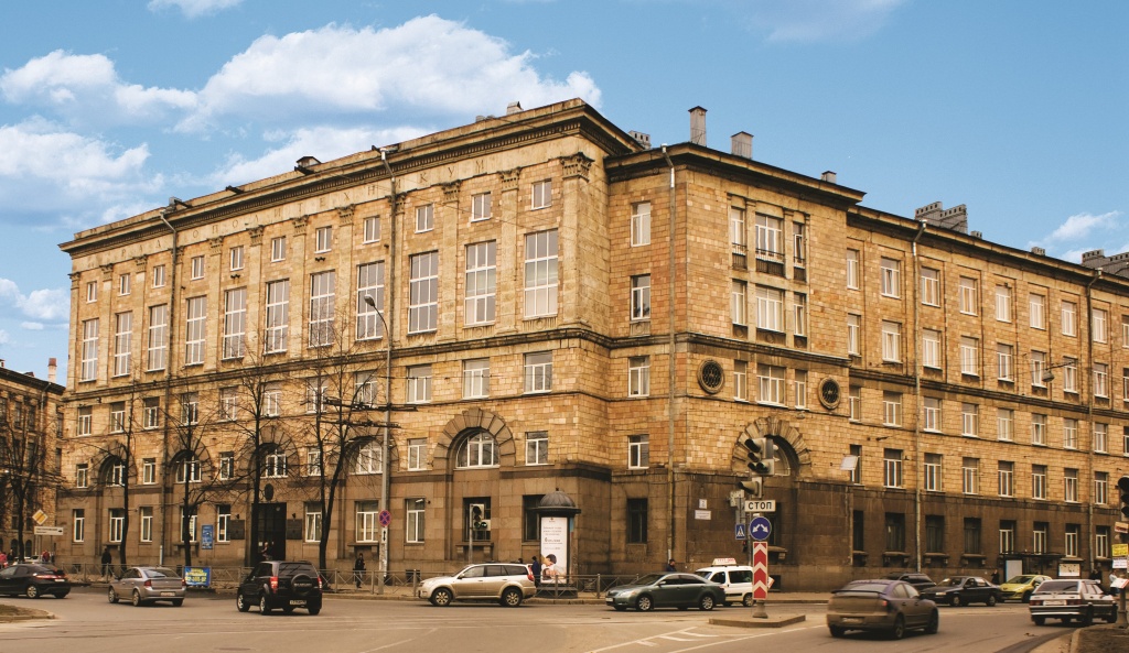 Университетский политехнический колледж unnamed.jpg