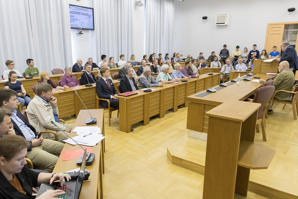 Лекцию о материалах нового поколения пришли послушать студенты, ученые и преподаватели СПбПУ 