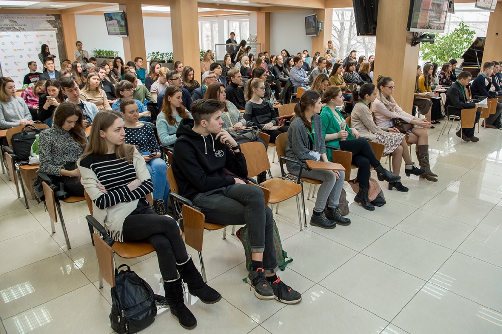  В конференции приняли участие практикующие специалисты, студенты и преподаватели различных институтов СПбПУ