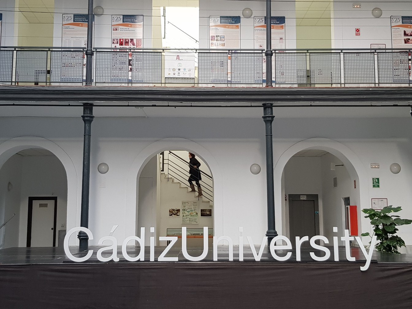 В Университете Кадиса прошло культурно-образовательное мероприятие, организованное СПбПУ