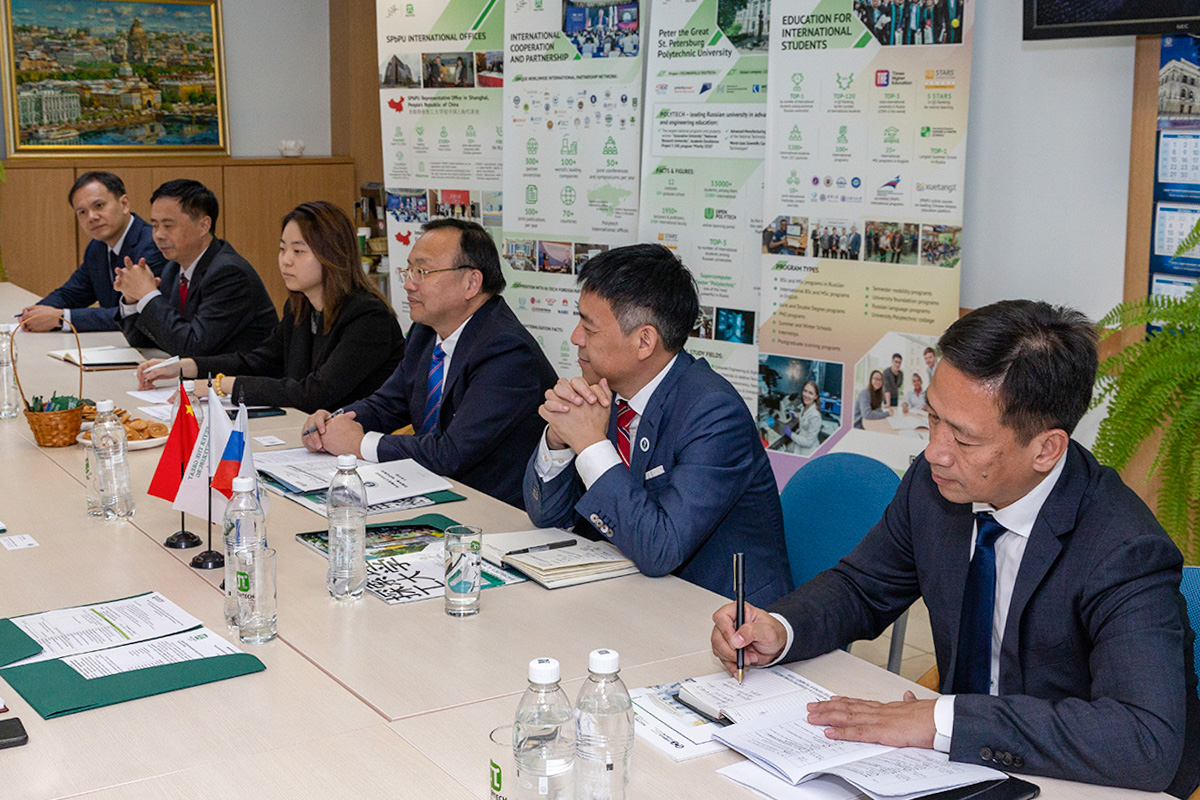 Политех — в числе лидеров программы «Приоритет-2030»