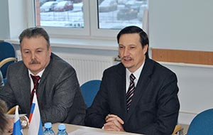 Проректор по международной деятельности СПбПУ проф. Д.Г. Арсеньев (справа) 