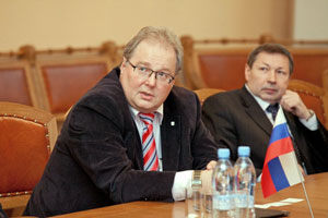 А.И. Боровков, В.П. Шкодырев А.И. Боровков, В.П. Шкодырев