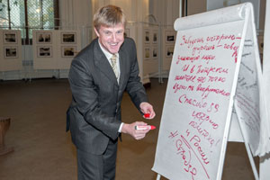 А.Э. Страдзе на выставке Исторический политехнический А.Э. Страдзе на выставке Исторический политехнический