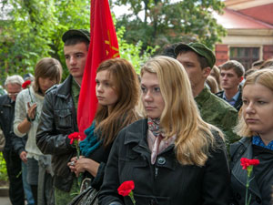 Студенты СПбГПУ, участники памятного митинга