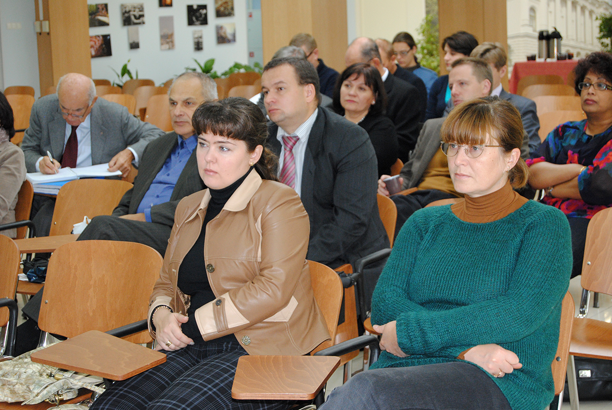 представители вузов-участников проекта CENEAST  в СПбГПУ