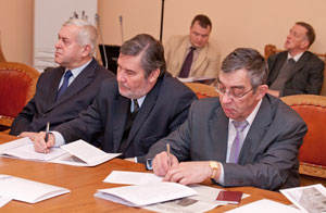 Семинар с участием Аскара Акаева Семинар с участием Аскара Акаева