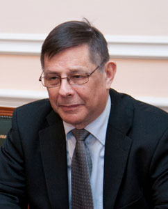 Ректор ЛУТ И. Пёюхенен