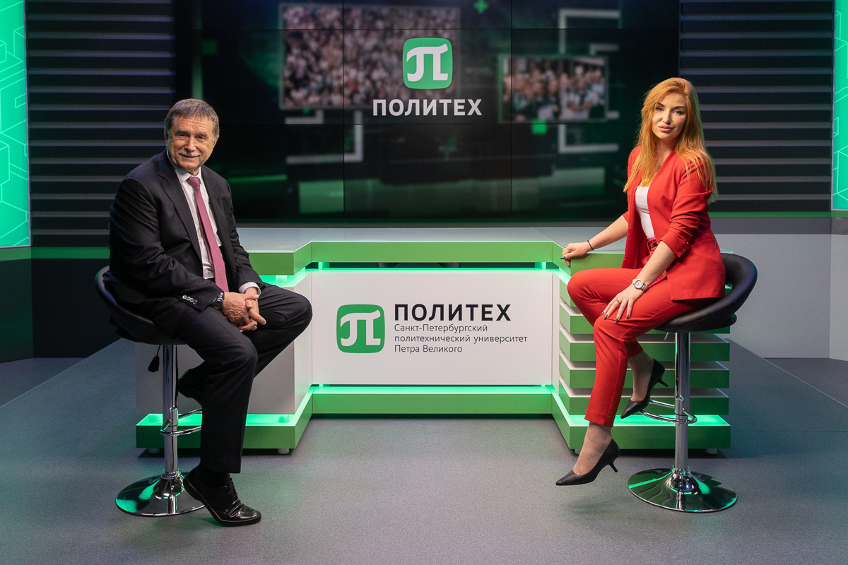 Сергей Хомяков на интервью с Марианной Дьяковой