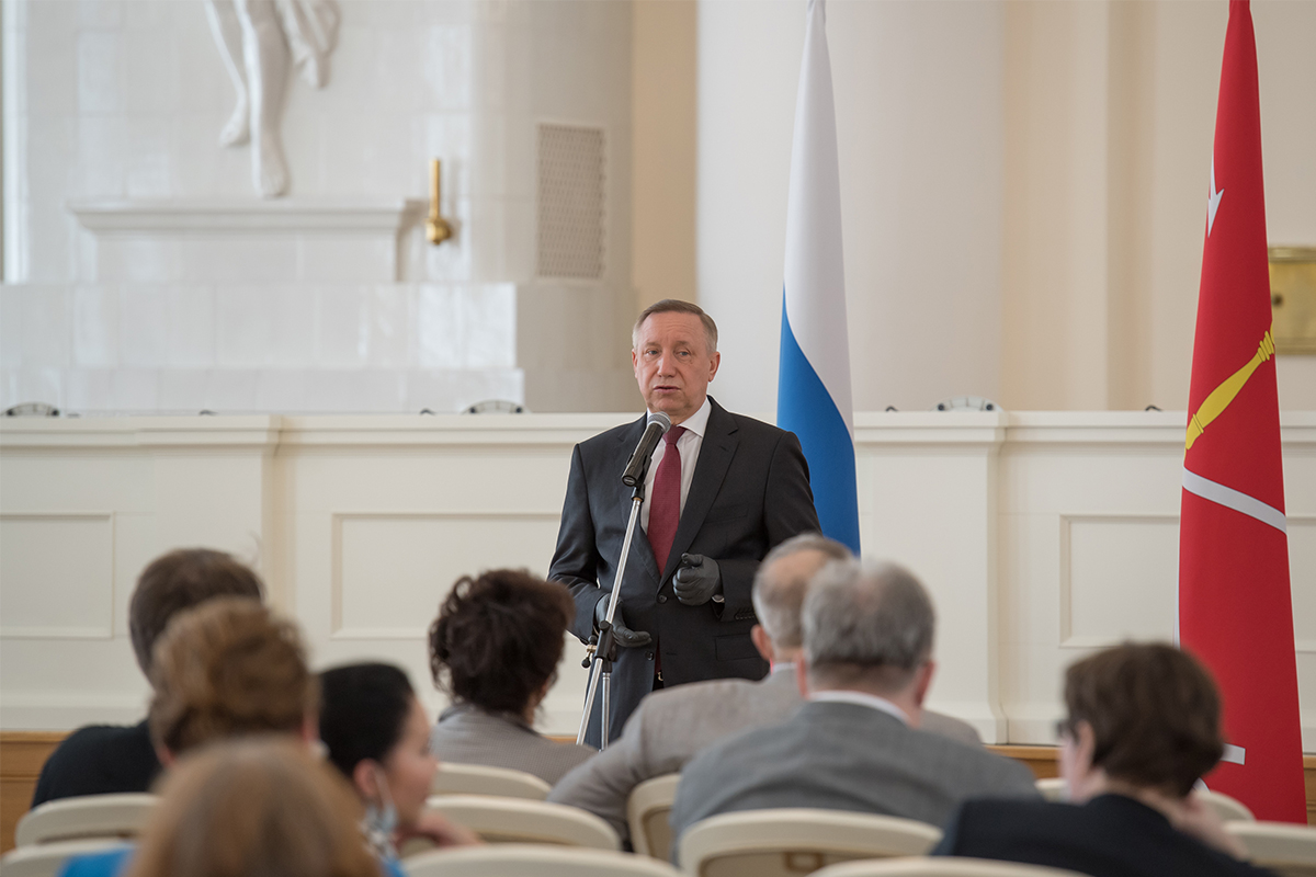 Александр БЕГЛОВ подчеркнул, что наш город – один из крупнейших научно-образовательных центров России Александр БЕГЛОВ подчеркнул, что наш город – один из крупнейших научно-образовательных центров России