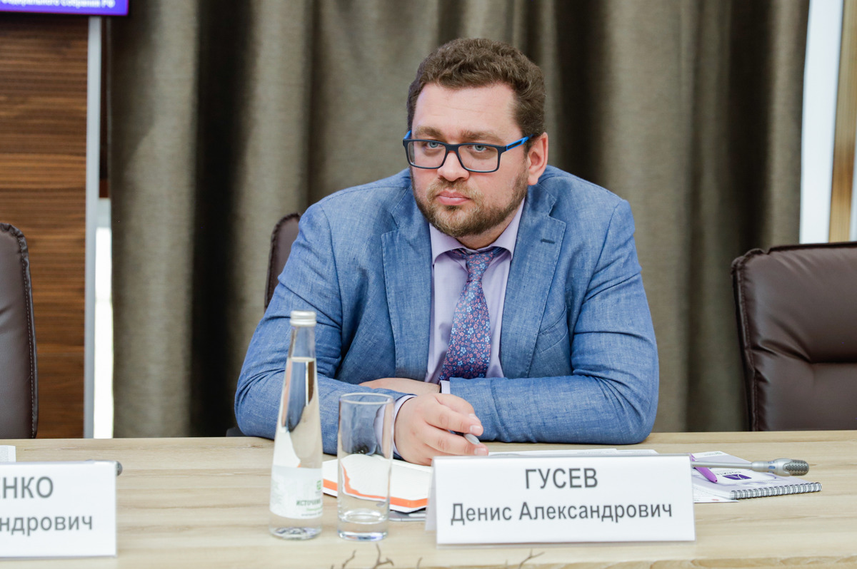 Денис Гусев Денис Гусев