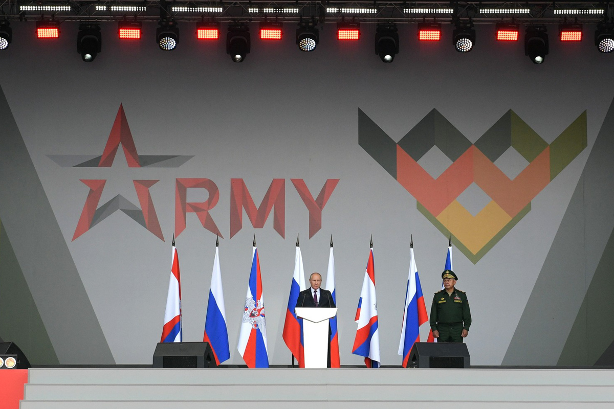 Президент РФ Владимир ПУТИН на церемонии открытия Международного военно-технического форума «Армия-2021». Фото – kremlin.ru Президент РФ Владимир ПУТИН на церемонии открытия Международного военно-технического форума «Армия-2021». Фото – kremlin.ru