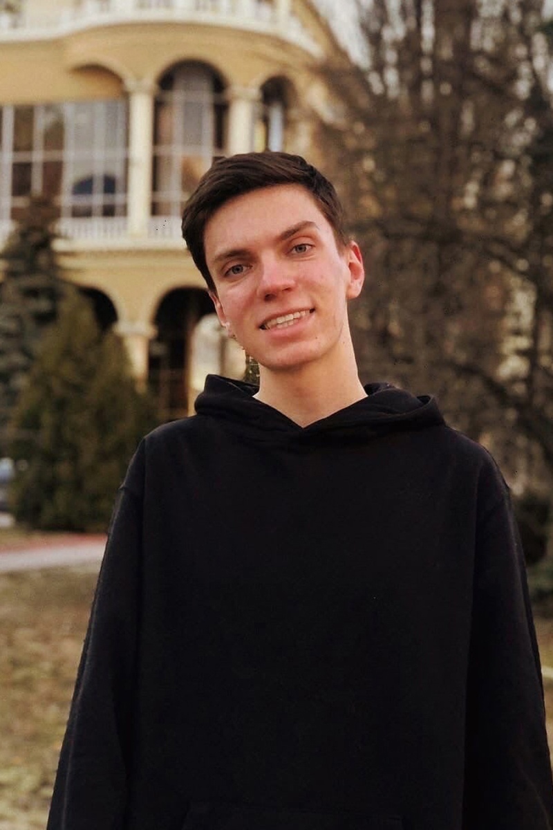 Михаил ПОДЛЕСНЫХ 