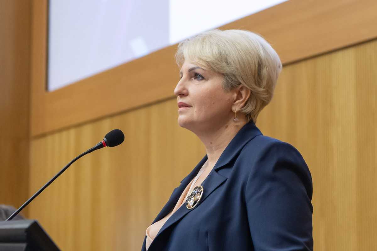 Проректор по образовательной деятельности СПбПУ Елена РАЗИНКИНА приветствовала участников мероприятия Проректор по образовательной деятельности СПбПУ Елена РАЗИНКИНА приветствовала участников мероприятия