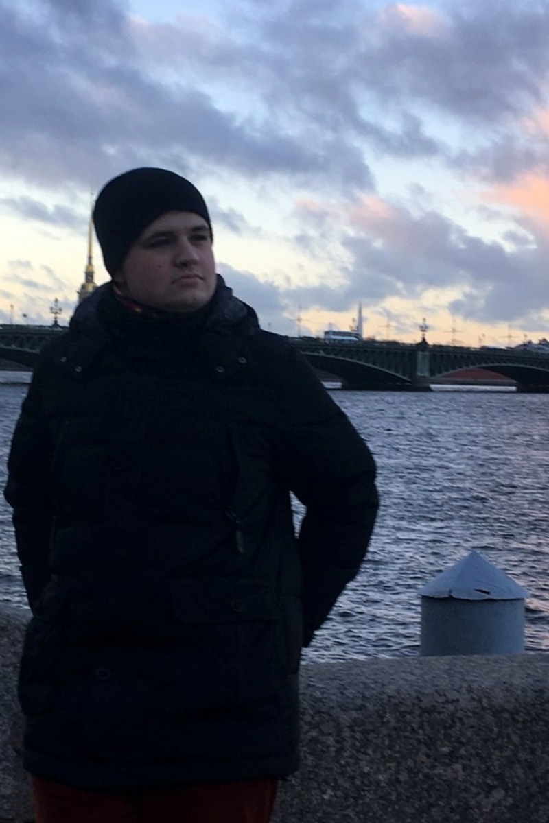 Максим Смирнов 