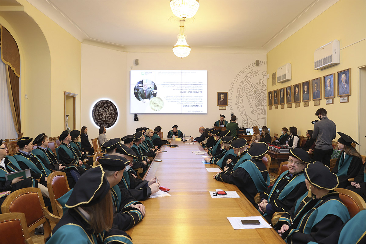 Профессора технического университета. Политехнический университет Каталонии. Университет Святого духа в Оньяте. Technical University of Catalonia: statistics.