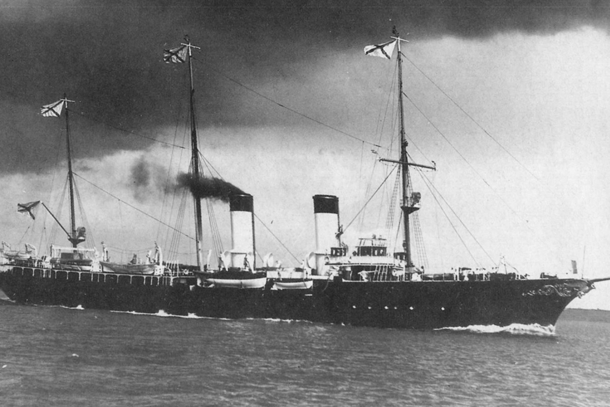 Крейсер-яхта «Алмаз» 