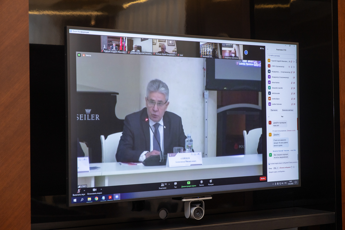 Президент РАН Александр Сергеев 