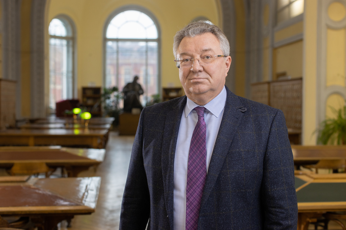 Андрей Рудской награжден Почетным знаком «За заслуги перед Санкт Петербургом» 