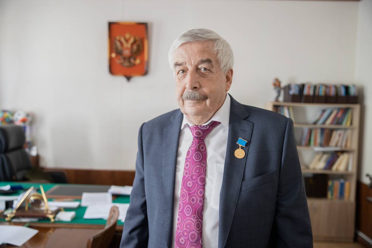 Владимир Глухов награжден знаком отличия «За заслуги перед Санкт Петербургом» 